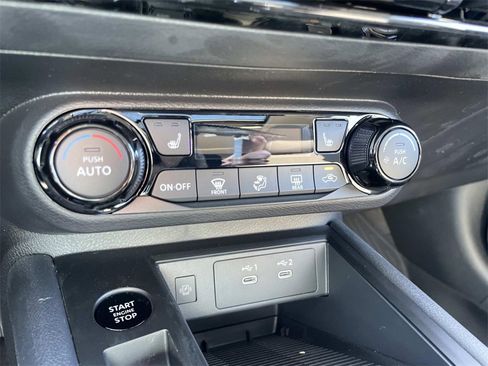 New 2026 Nissan Kicks SV w/ SV Premium Package image 23