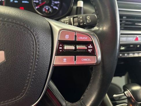 Used 2022 Kia Telluride S image 18