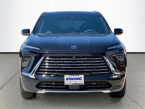 New 2026 Buick Enclave Preferred image 2