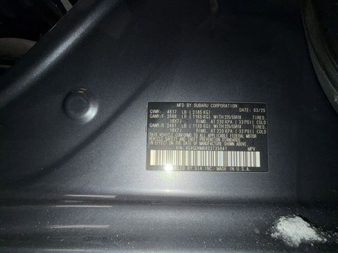 Certified 2025 Subaru Crosstrek 2.5i Limited w/ Crosstrek Mirror Package image 18