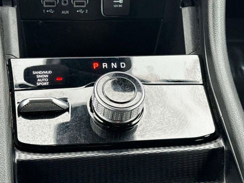 Used 2024 Jeep Grand Cherokee Limited image 18