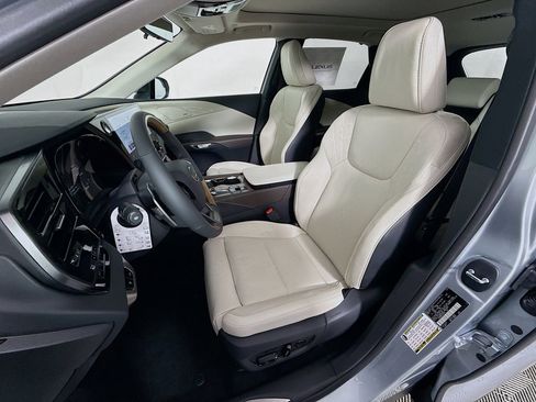 New 2026 Lexus RX 350 FWD image 16