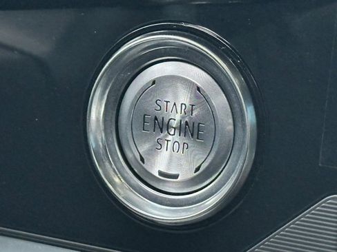 Used 2025 Chevrolet Corvette Stingray Coupe w/ 1LT image 9