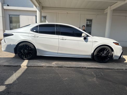 Used 2021 Toyota Camry XSE w/ Cold Weather Package image 6