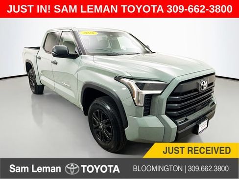 Used 2026 Toyota Tundra SR5 w/ SR5 Convenience Package AWD/4WD image 1