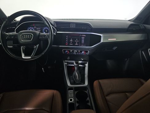 Used 2021 Audi Q3 2.0T Premium Plus w/ Premium Plus Package image 4