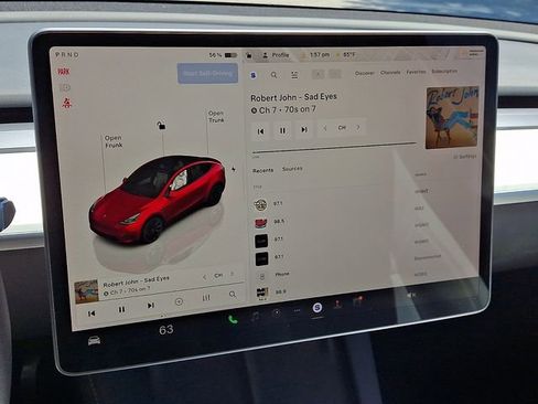 Used 2024 Tesla Model Y Long Range AWD/4WD image 19