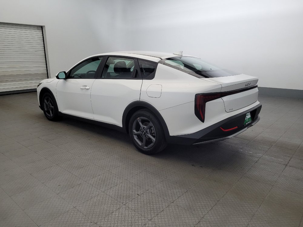 Used 2025 Kia K4 FWD image 3