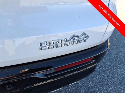 New 2026 Chevrolet Traverse High Country image 10