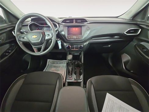 Used 2023 Chevrolet TrailBlazer LS image 10