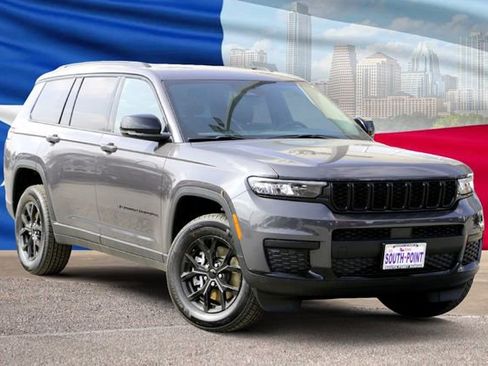 New 2025 Jeep Grand Cherokee L Altitude RWD image 1