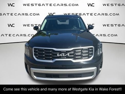 Certified 2025 Kia Telluride S FWD image 2