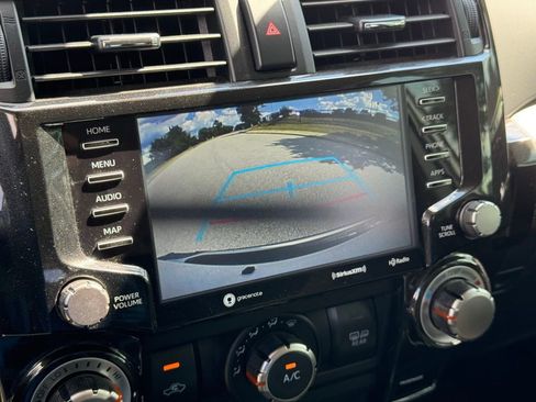 Used 2020 Toyota 4Runner TRD Off-Road image 70