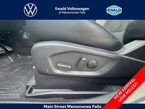 Used 2023 Ford Edge ST AWD/4WD image 21