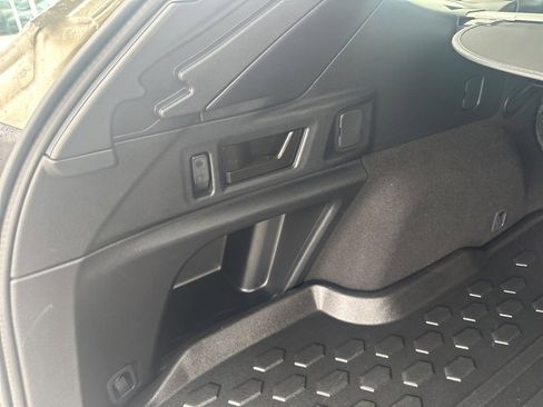 Certified 2022 Subaru Outback Premium image 27