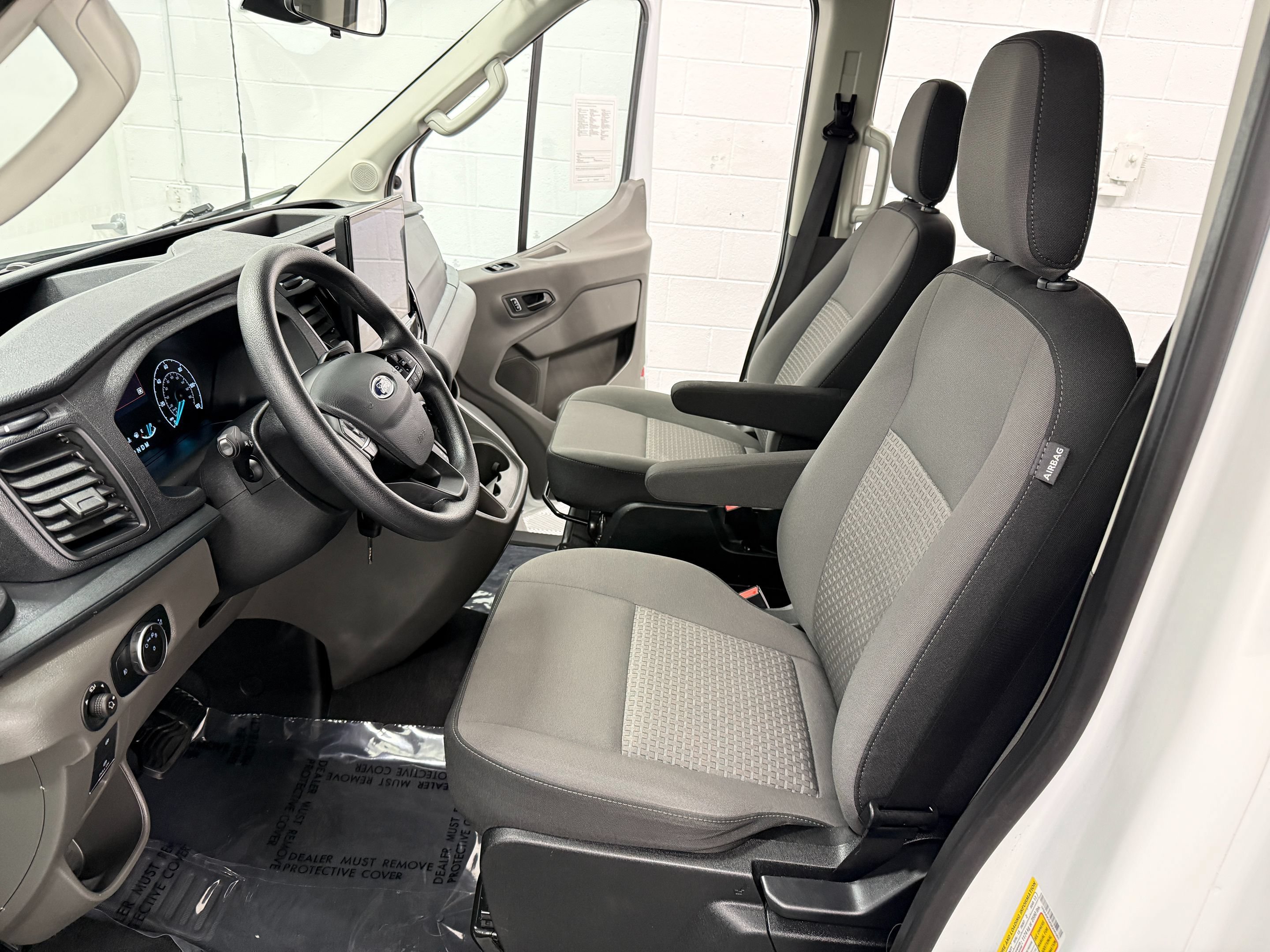 Used 2025 Ford Transit 350 XLT AWD/4WD image 10