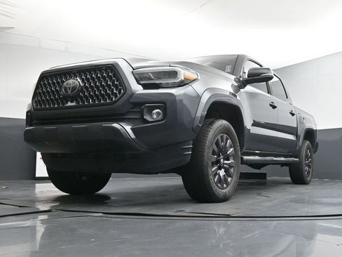 Used 2021 Toyota Tacoma Limited w/ Nightshade Package AWD/4WD image 37