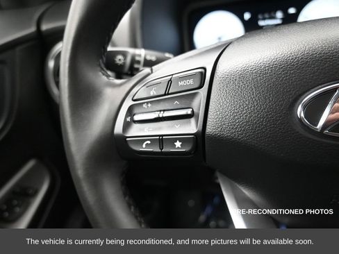 Used 2023 Hyundai Kona Limited image 22