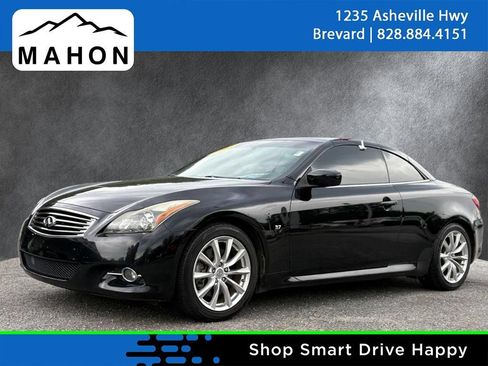 Used 2015 INFINITI Q60 Convertible w/ Premium Package RWD image 1