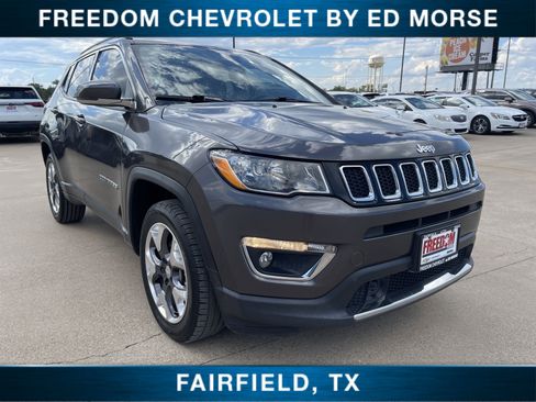 Used 2021 Jeep Compass Limited image 1