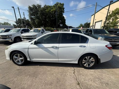 Used 2015 Honda Accord LX image 4