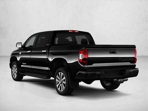 Used 2018 Toyota Tundra SR5 image 4