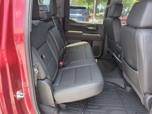 Used 2026 GMC Sierra 1500 SLT w/ SLT Premium Package AWD/4WD image 28