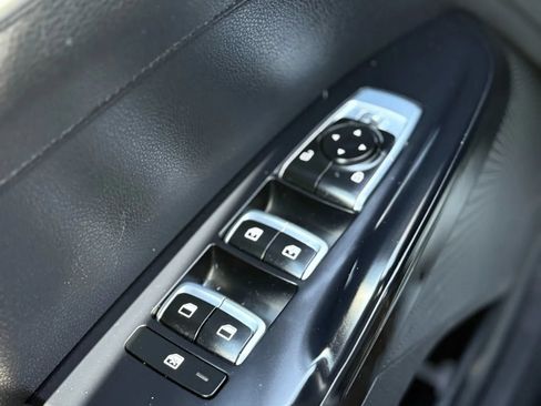 Used 2022 Kia K5 GT-Line FWD image 25