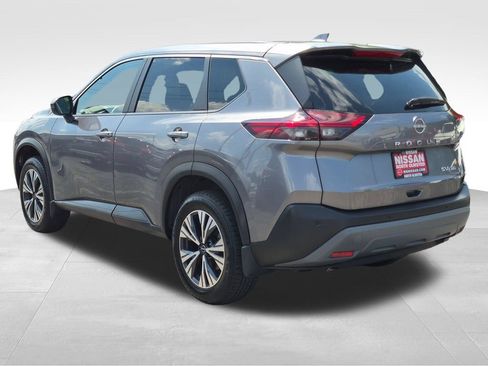 Used 2023 Nissan Rogue SV AWD/4WD image 11