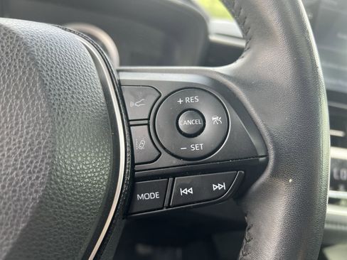 Used 2020 Toyota Corolla SE image 20