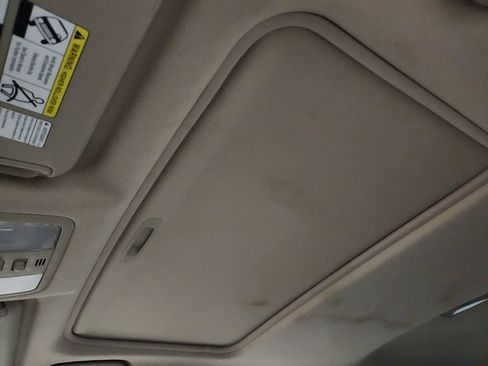 Used 2007 Toyota RAV4 Limited image 46