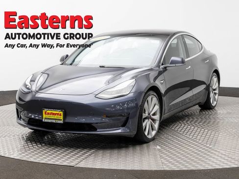 Used 2018 Tesla Model 3 Performance AWD/4WD image 1