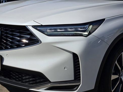 Certified 2026 Acura MDX FWD w/ Technology Package image 9