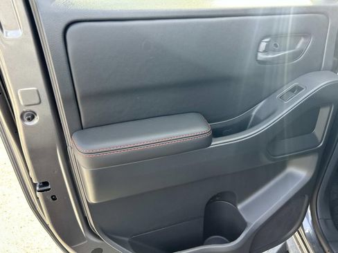 New 2026 Nissan Frontier PRO-4X w/ Pro-4x Convenience Package AWD/4WD image 22