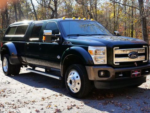Used 2016 Ford F450 King Ranch w/ King Ranch w/Chrome Package image 4