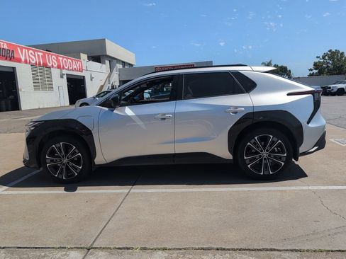 Certified 2023 Toyota bZ4X AWD w/ Weather Package image 6