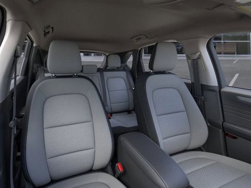 Used 2025 Ford Escape Active w/ Cold Weather Package image 10