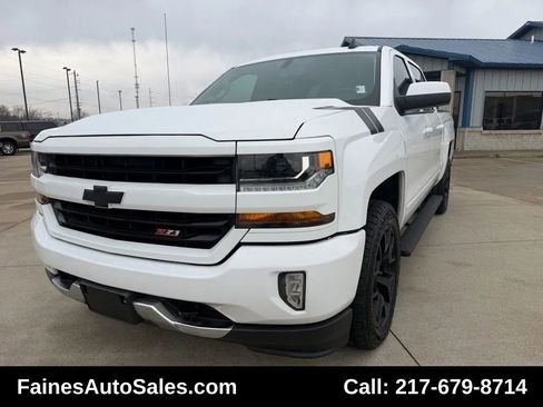 Used 2018 Chevrolet Silverado 1500 LT w/ All Star Edition image 38