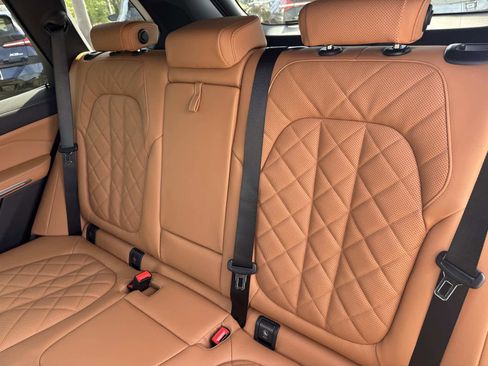 New 2026 BMW X5 sDrive40i w/ Climate Comfort Package image 15