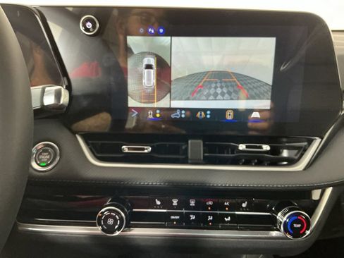 New 2027 Chevrolet Equinox LT w/ Safety and Technology Package AWD/4WD image 20