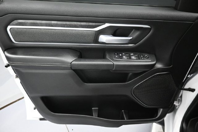 Used 2022 RAM 1500 Big Horn AWD/4WD image 23