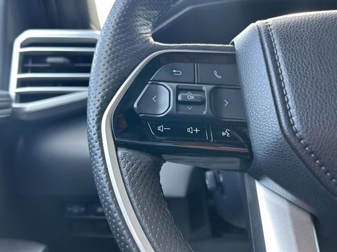 Used 2023 Toyota Tundra Platinum AWD/4WD image 24