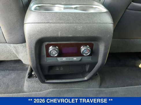 Used 2026 Chevrolet Traverse LT AWD/4WD image 18