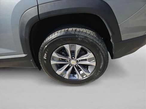 New 2026 Chevrolet Equinox LT image 10