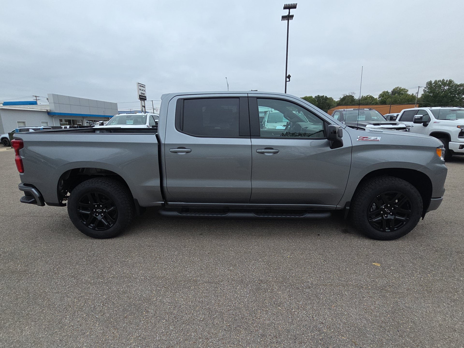 New 2026 Chevrolet Silverado 1500 RST w/ Convenience Package II AWD/4WD image 10