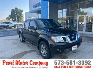 Used 2021 Nissan Frontier SV image 1