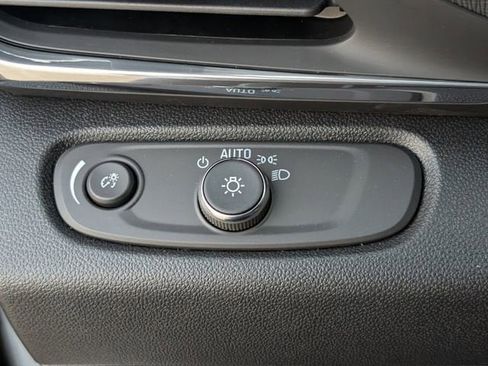 New 2026 Buick Envista Sport Touring FWD image 18