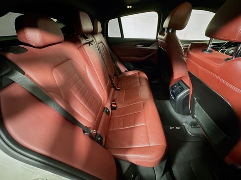 Used 2021 BMW X4 xDrive30i w/ M Sport Package image 25