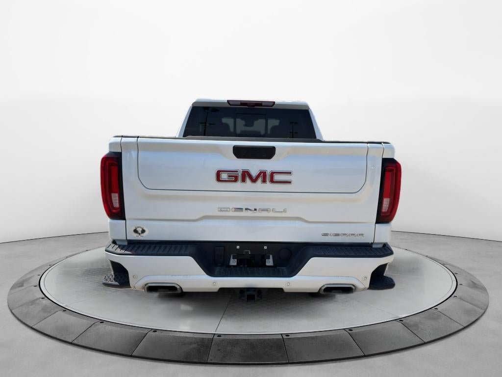 Used 2024 GMC Sierra 1500 Denali AWD/4WD image 6