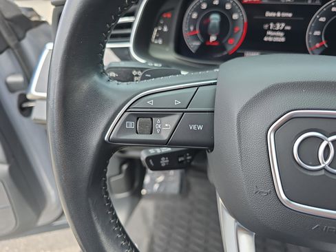 Used 2019 Audi Q8 Premium Plus AWD/4WD image 17